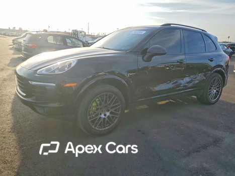 Porsche Cayenne 2017 - Image 1 of 14