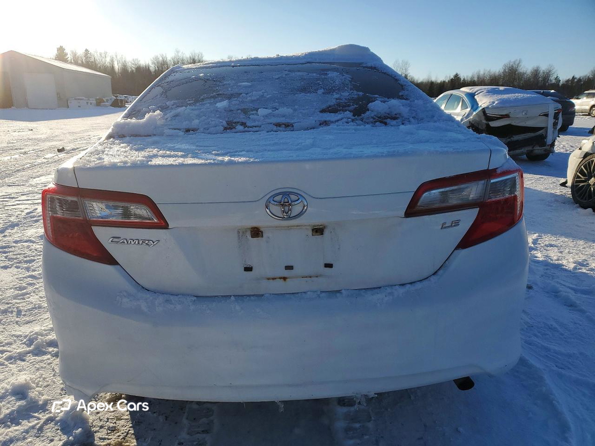 Toyota Camry 2012