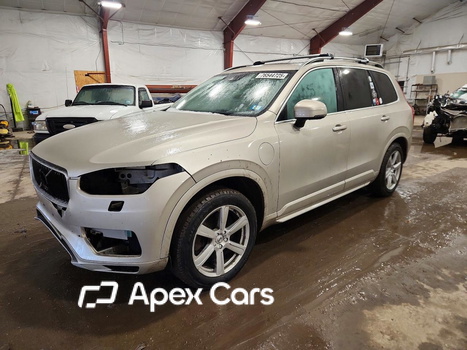 Volvo XC90 2016 - Image 1 of 14