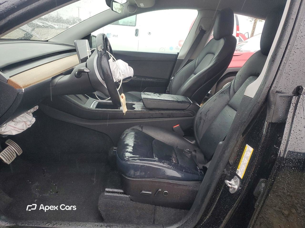 Tesla Model Y 2022