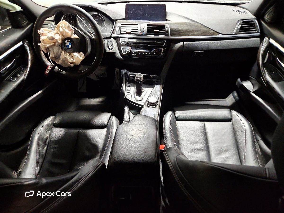 BMW Series 3 2016