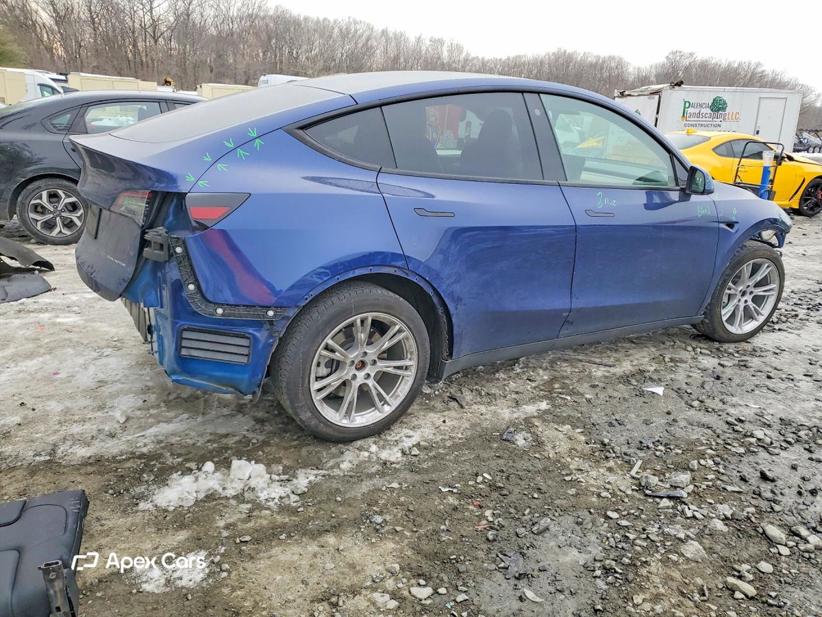 Tesla Model Y 2023