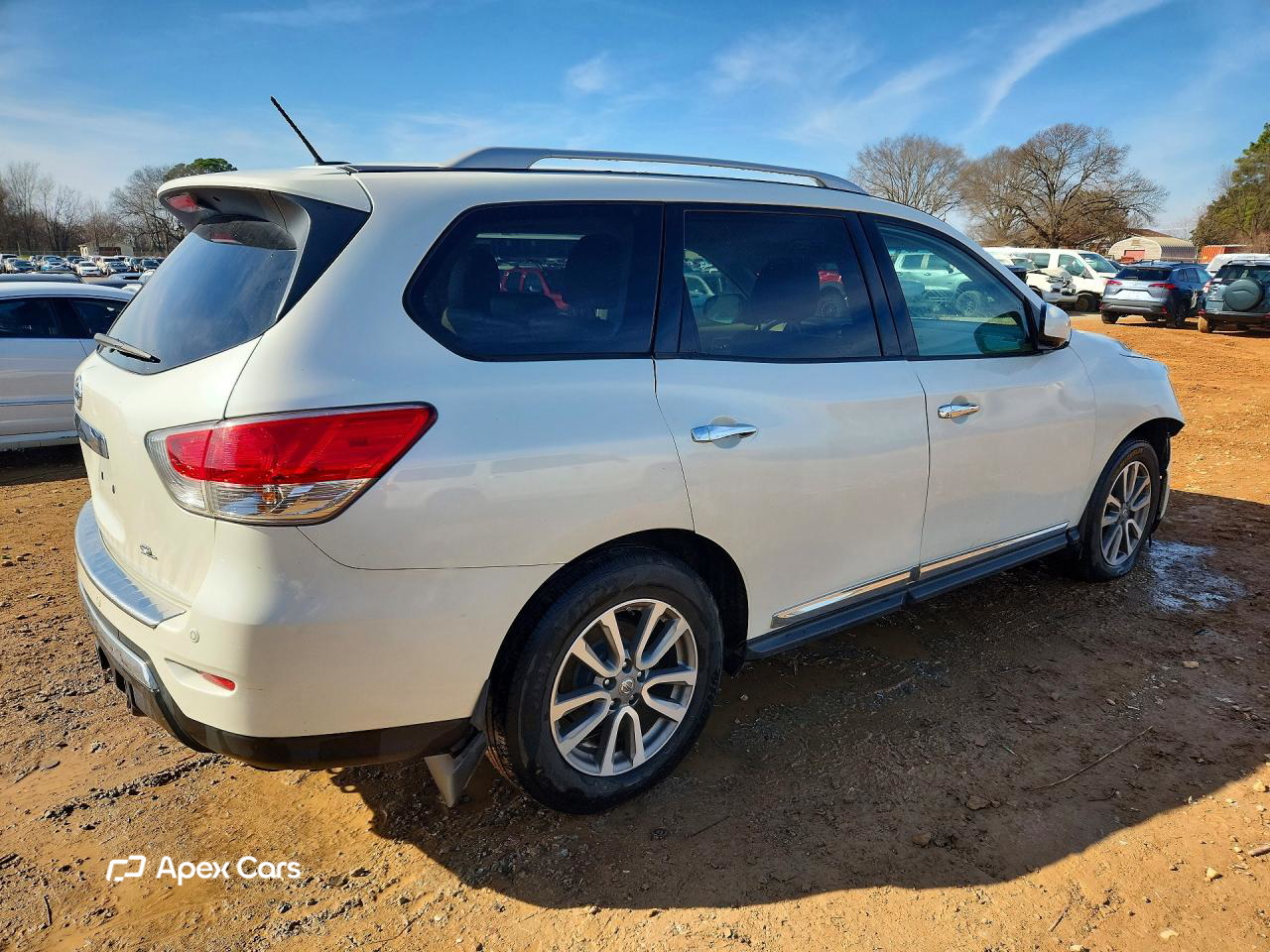 Nissan Pathfinder 2016