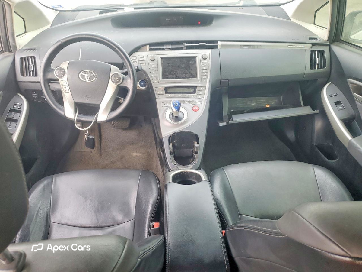 Toyota Prius 2015