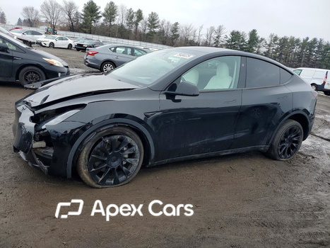 Tesla Model Y 2023 - Image 1 of 12