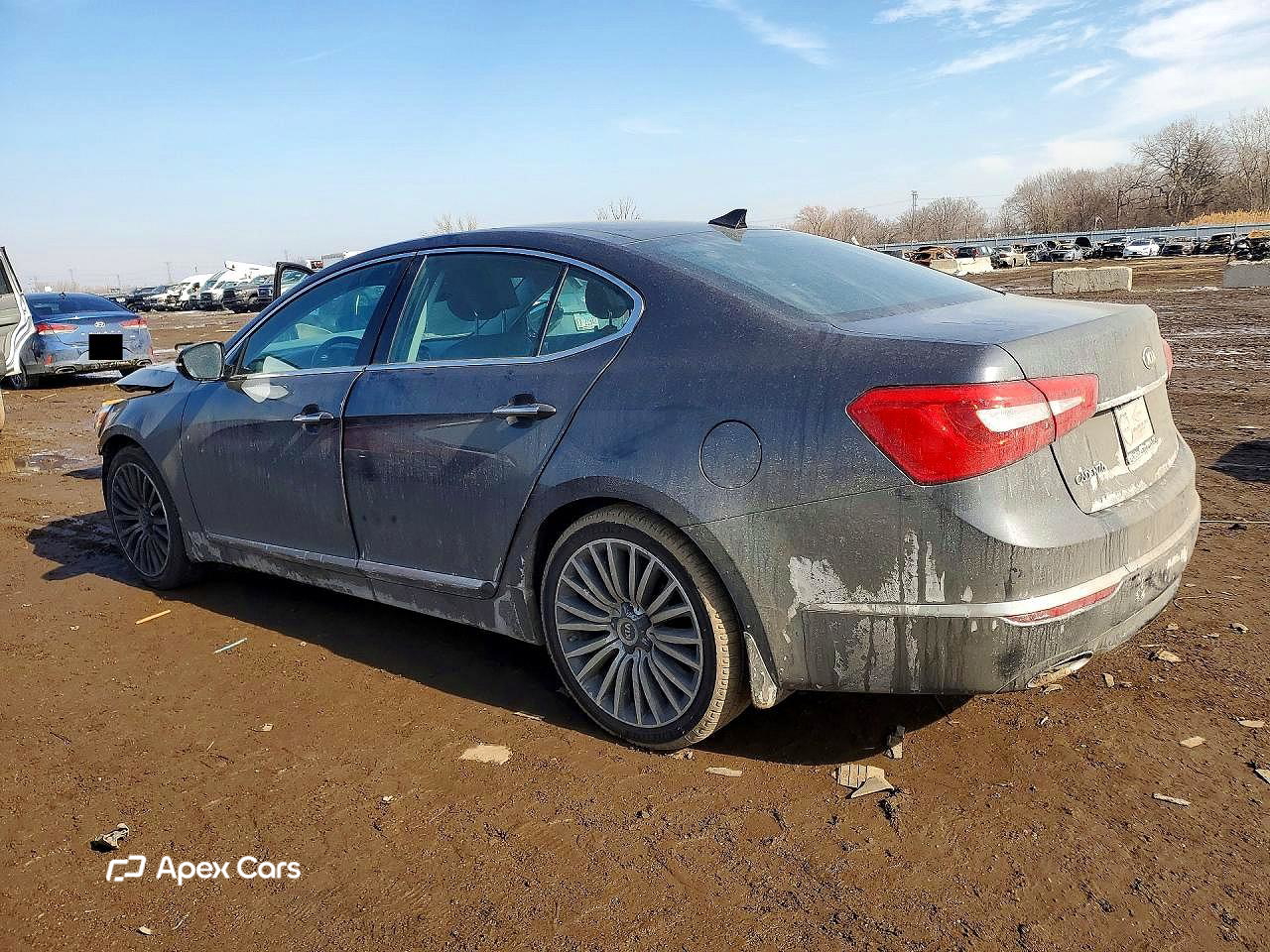 Kia Cadenza 2015