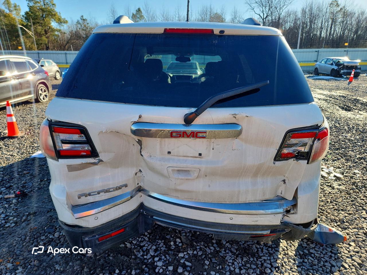 GMC Acadia 2014