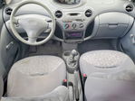 Toyota Echo 2001