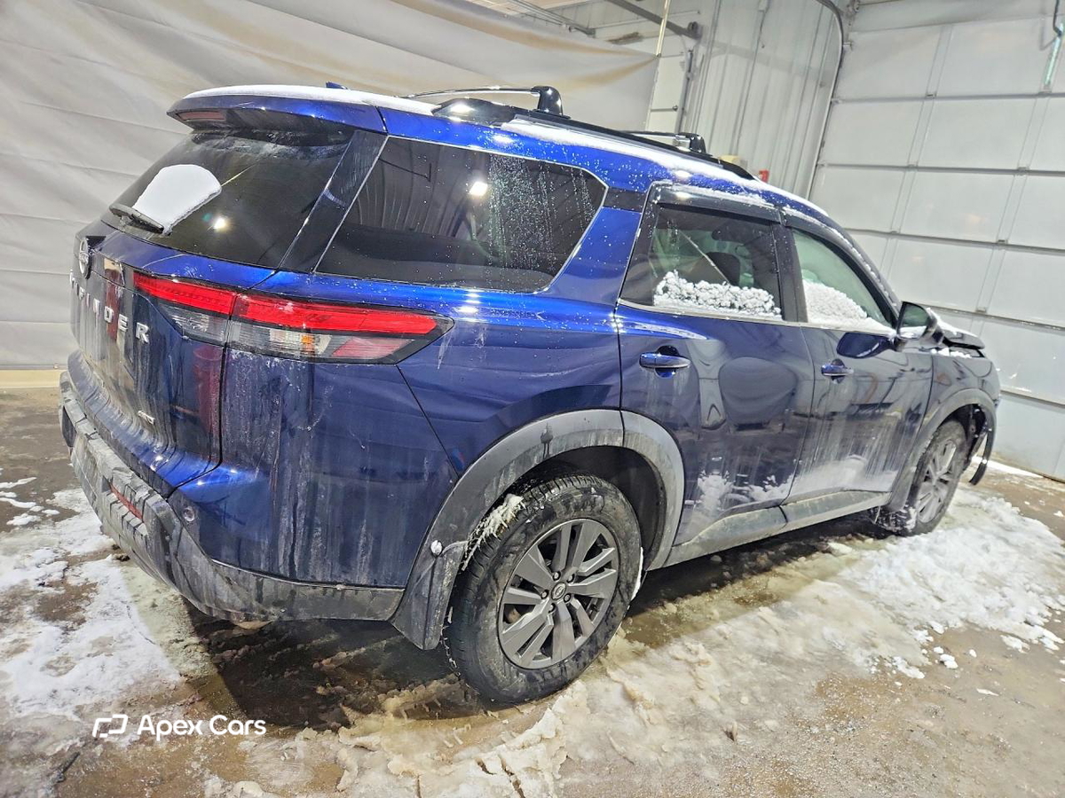 Nissan Pathfinder 2025
