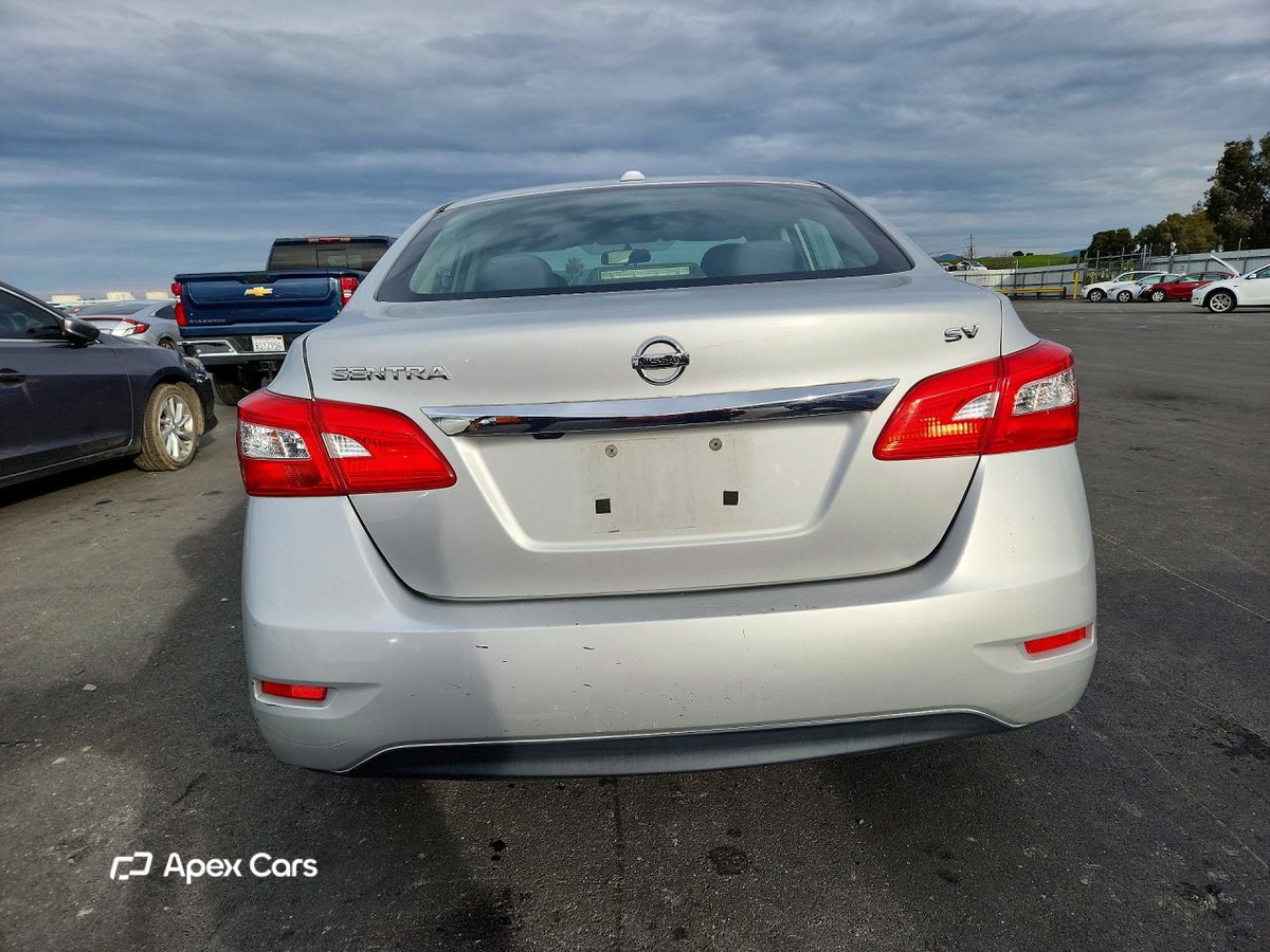 Nissan Sentra 2017