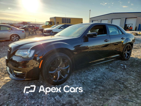Chrysler 300 2023 - Image 1 of 14