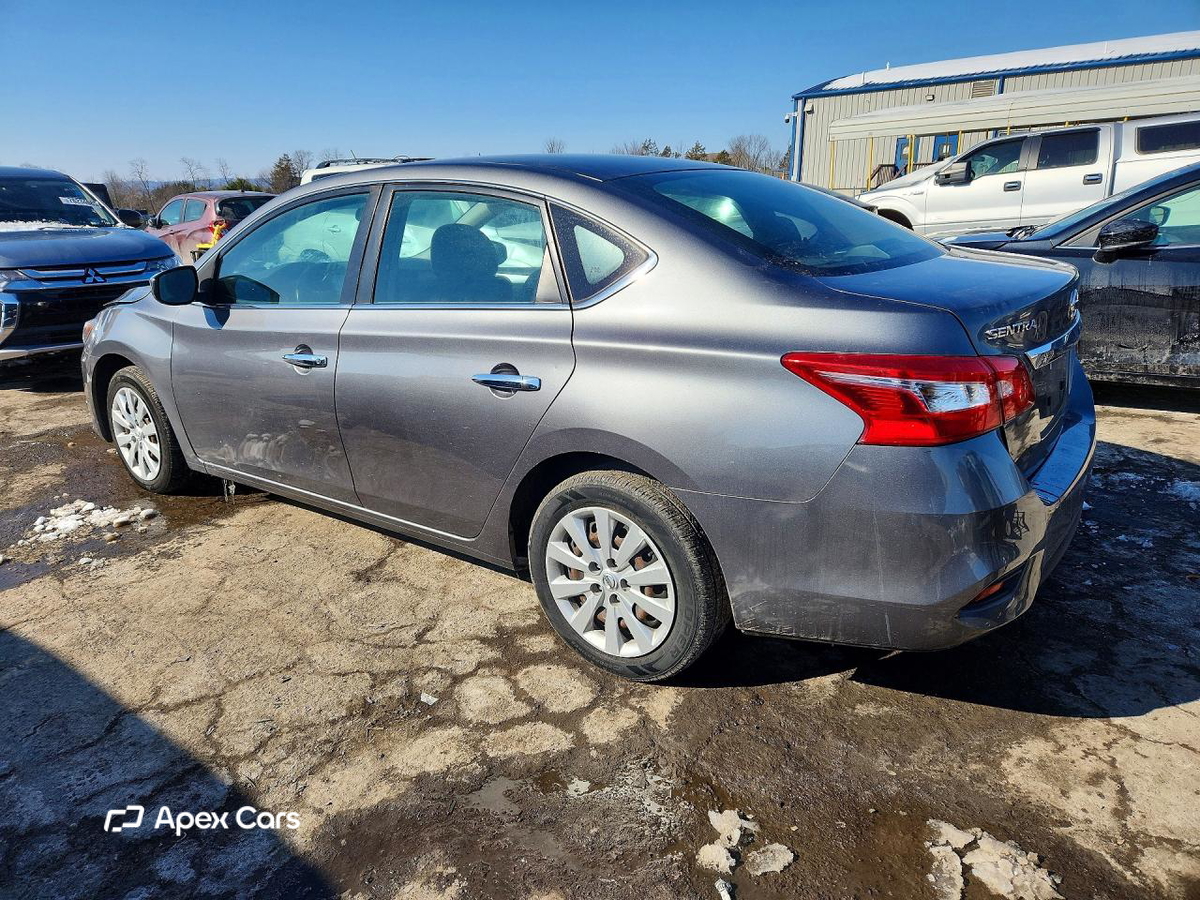 Nissan Sentra 2018