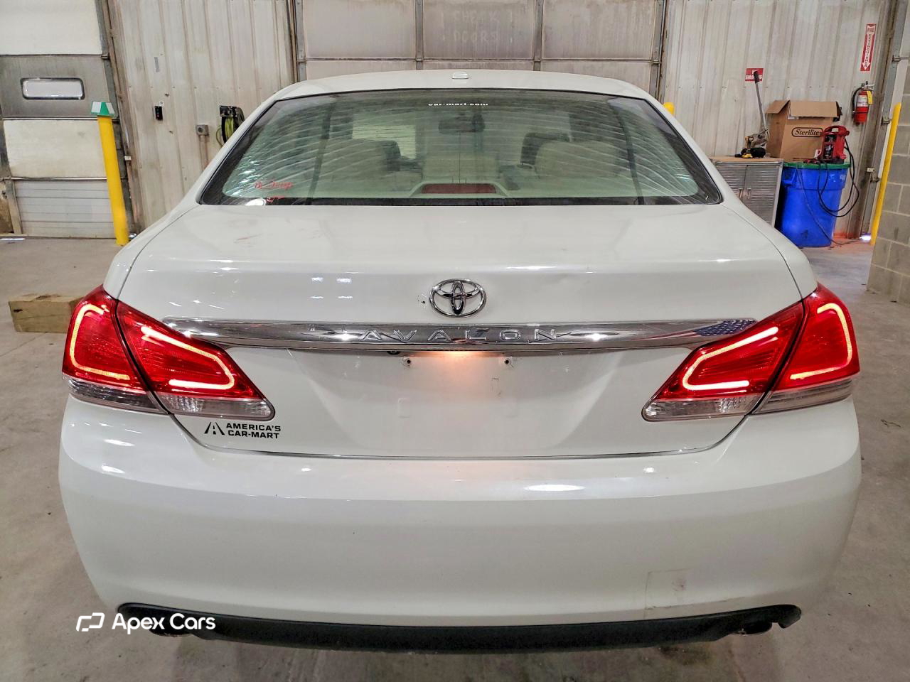 Toyota Avalon 2011