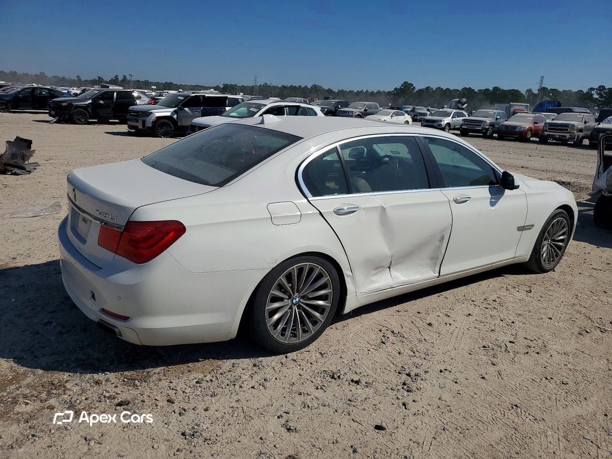 BMW Series 7 2012