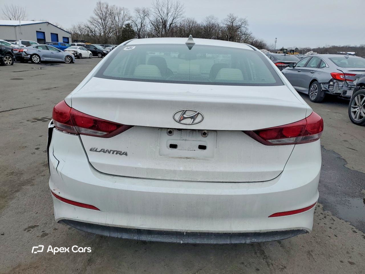 Hyundai Elantra 2018