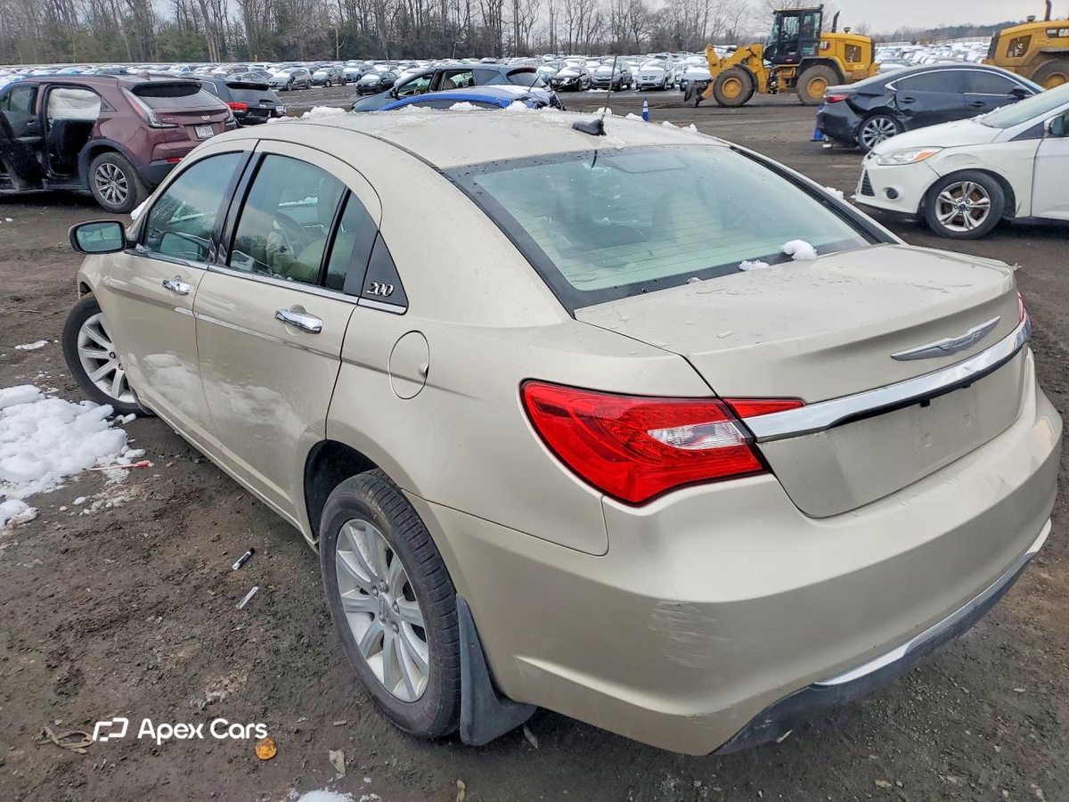 Chrysler 200 2013