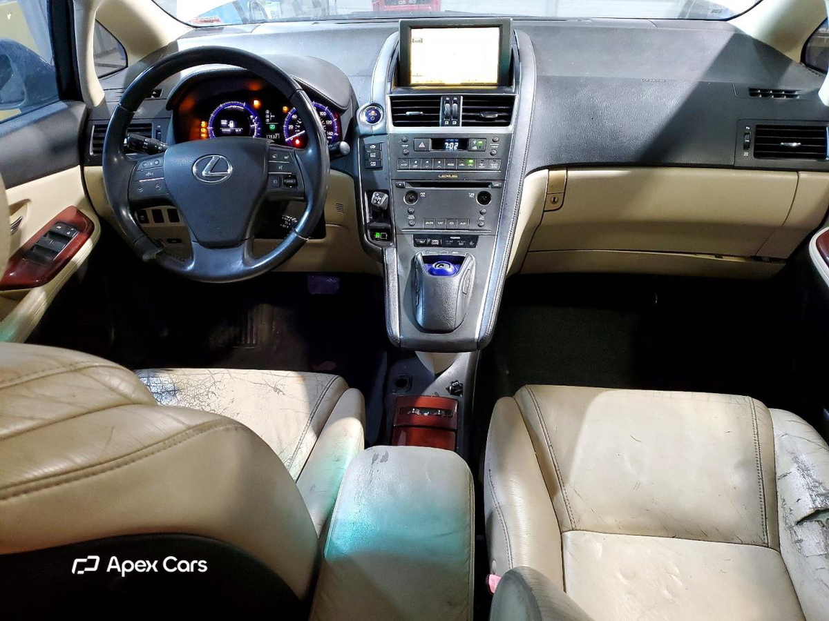 Lexus HS 2010
