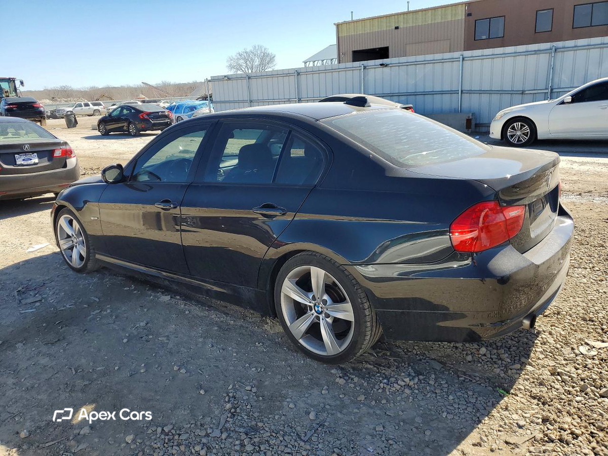 BMW Series 3 2011