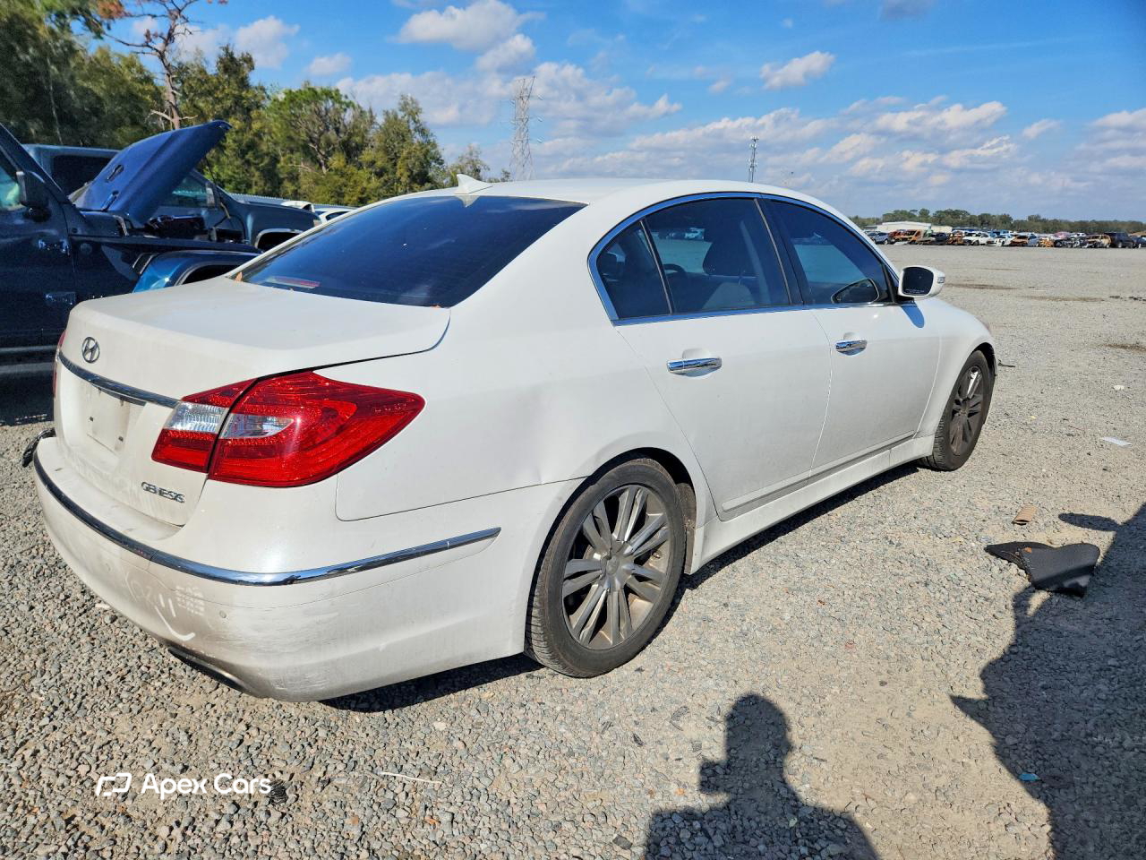 Hyundai Genesis 2013