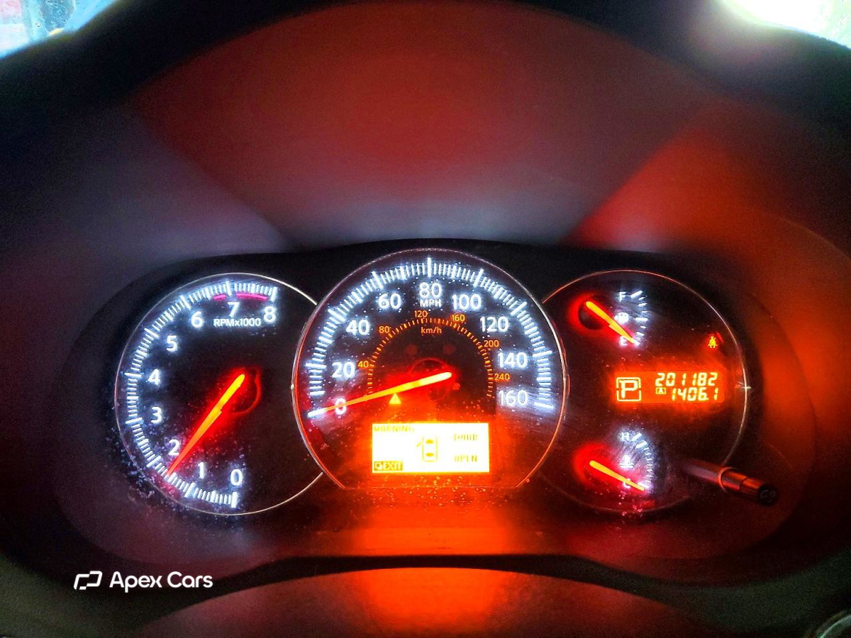 Nissan Maxima 2010