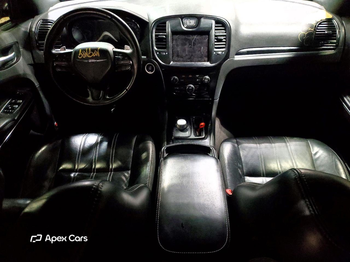 Chrysler 300 2017