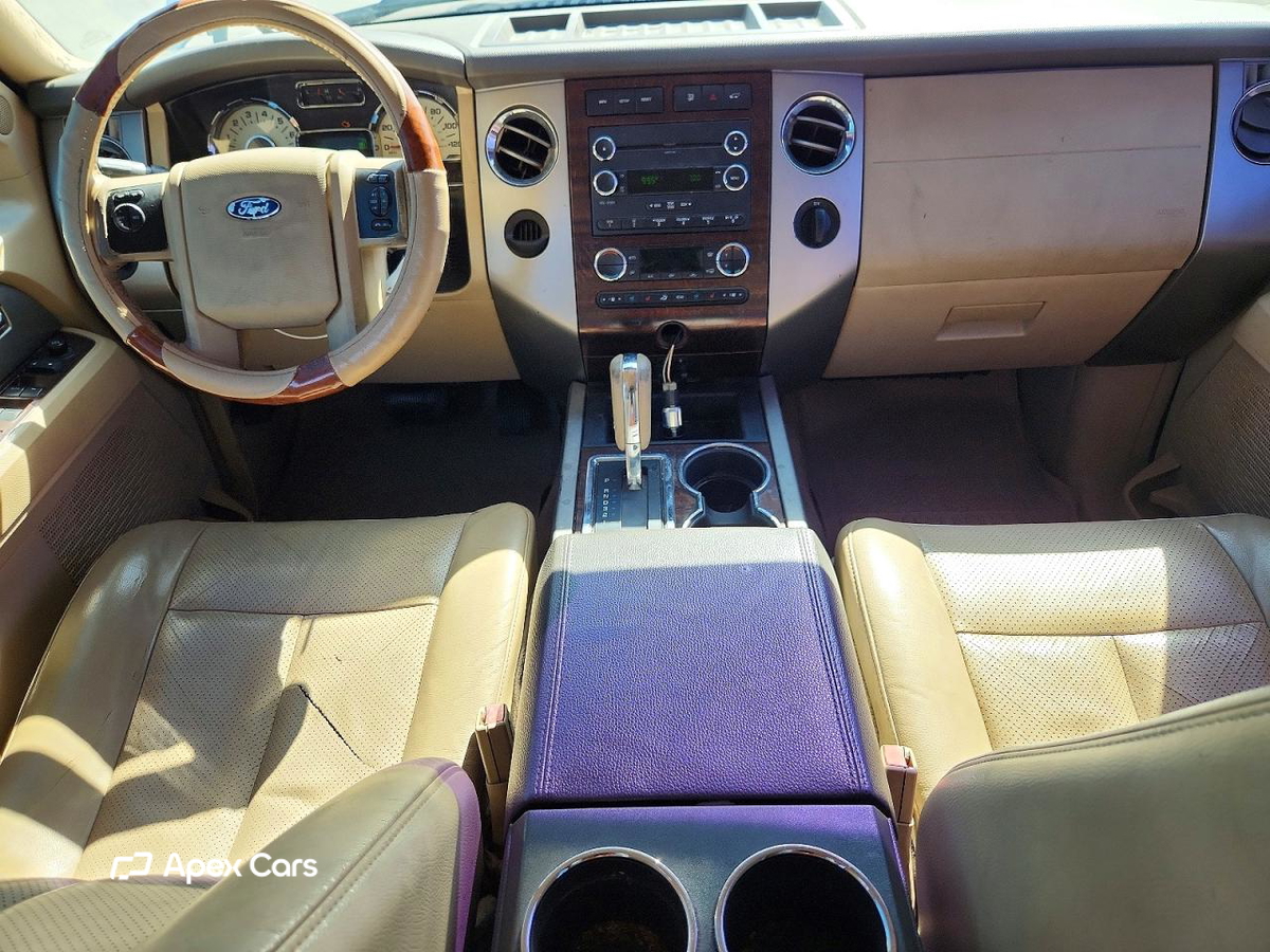 Ford Expedition 2014