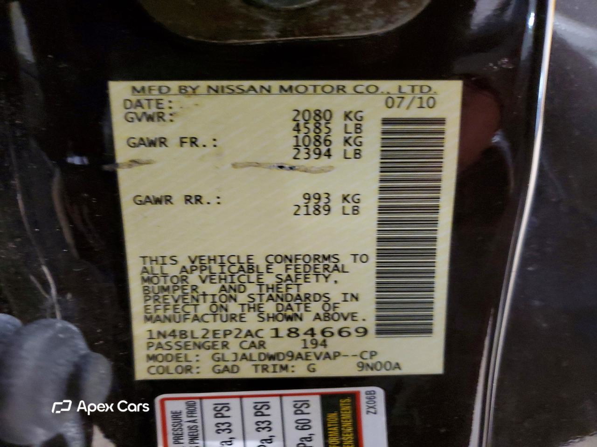 Nissan Altima 2010