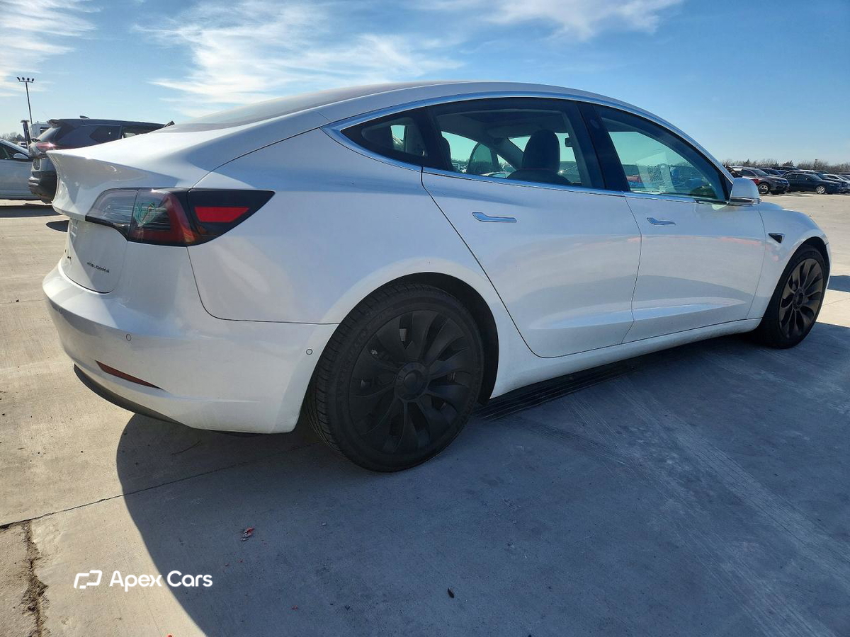 Tesla Model 3 2018