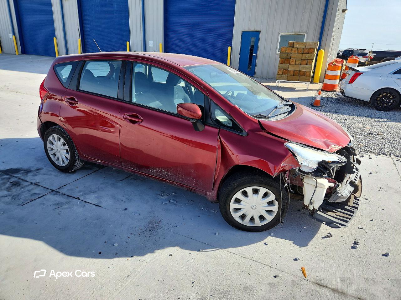 Versa 2016
