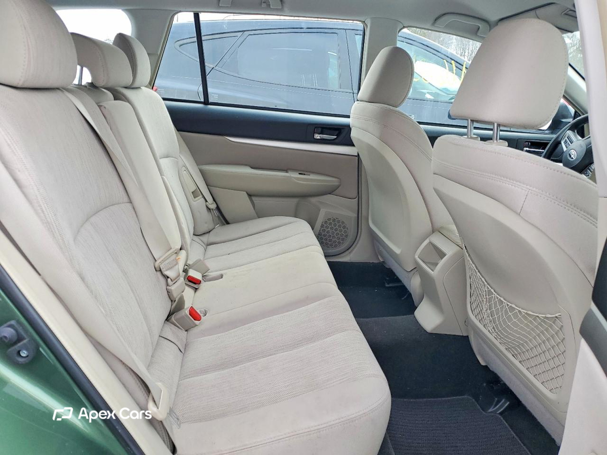 Subaru Outback 2013