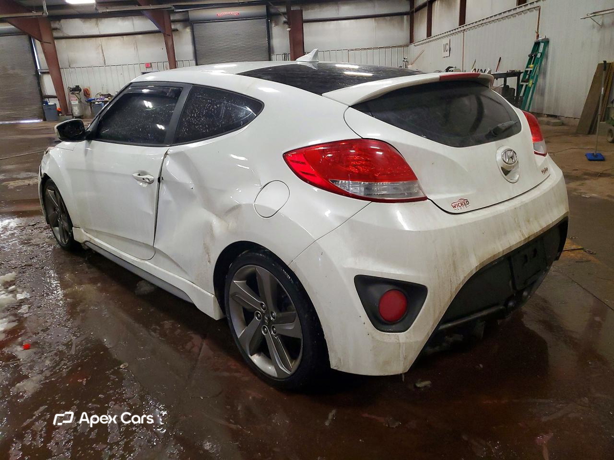Hyundai Veloster 2013