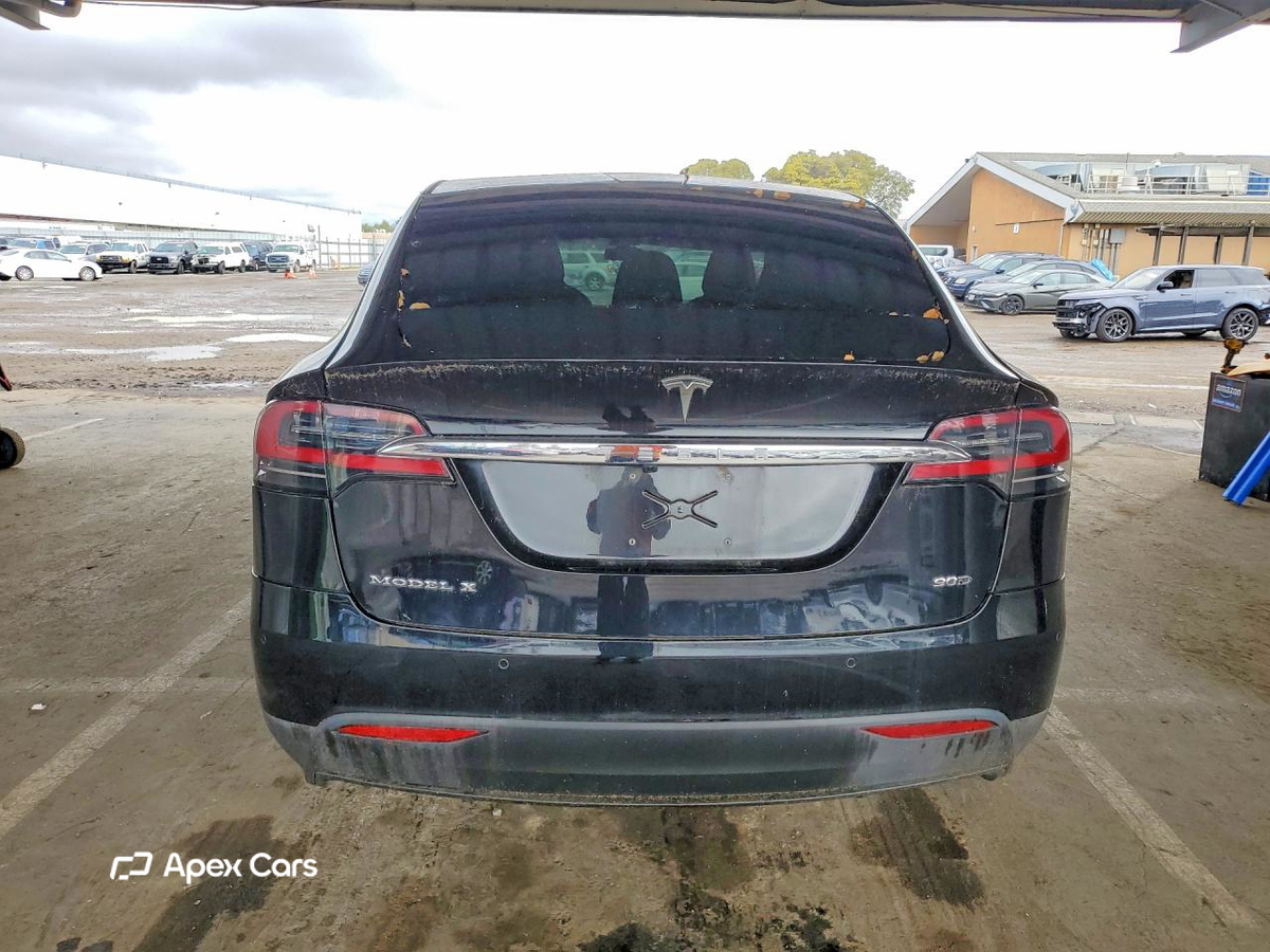 Tesla Model X 2016