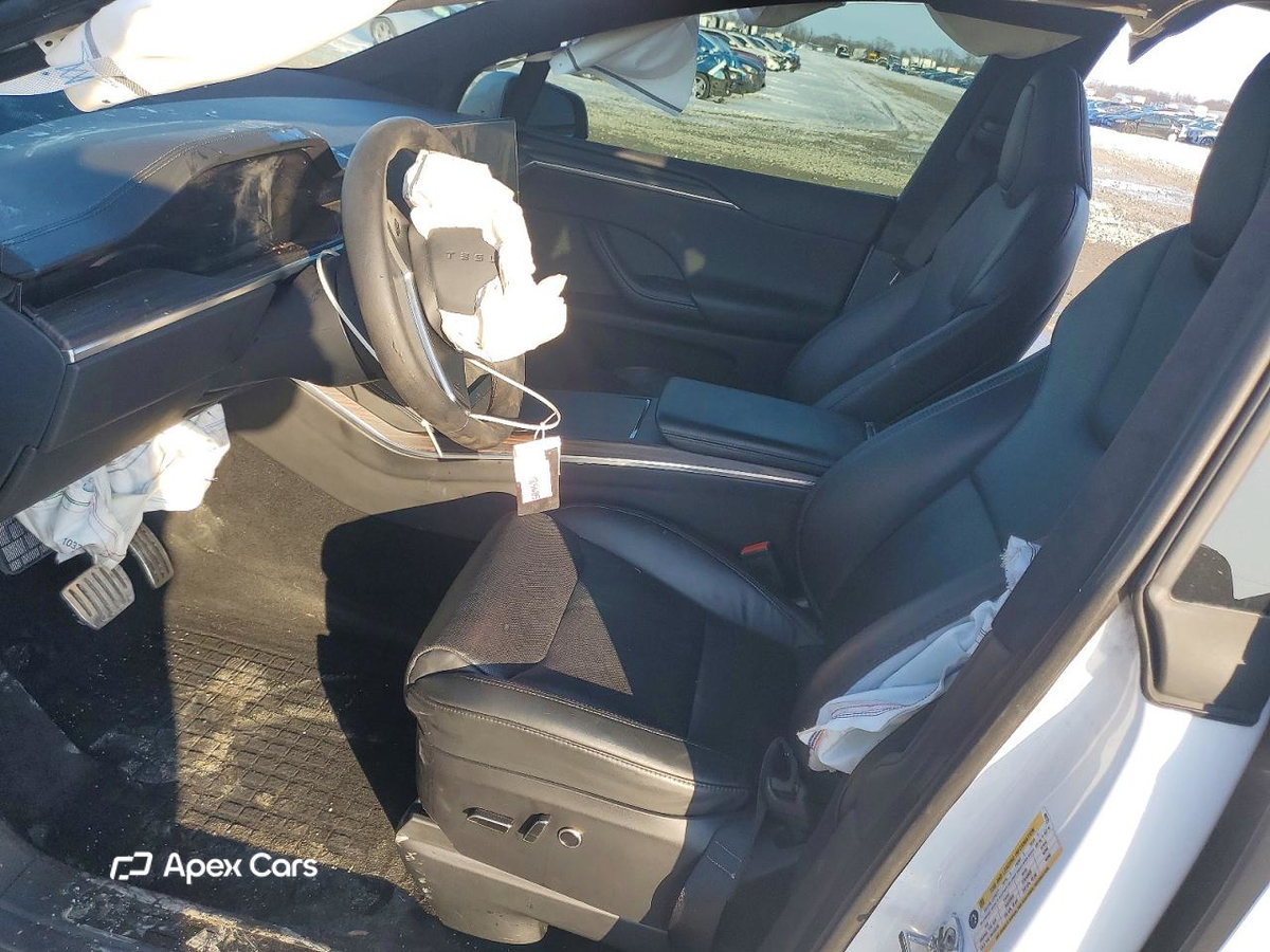 Tesla Model X 2023