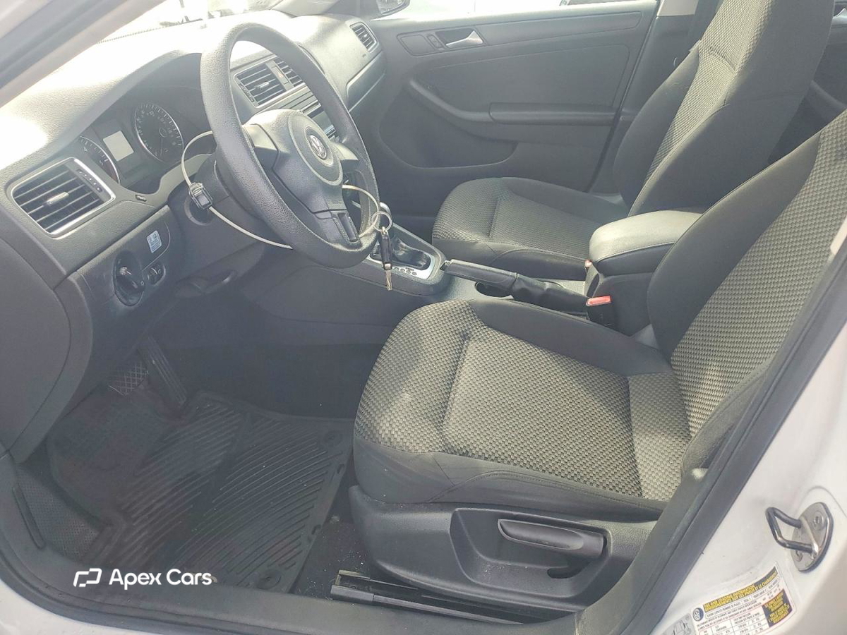 Volkswagen Jetta 2014
