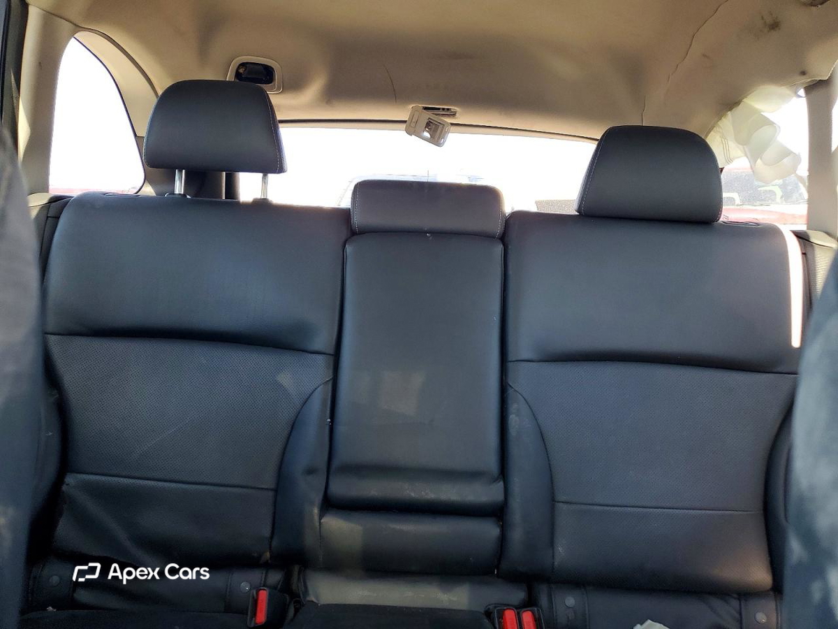 Subaru Outback 2016