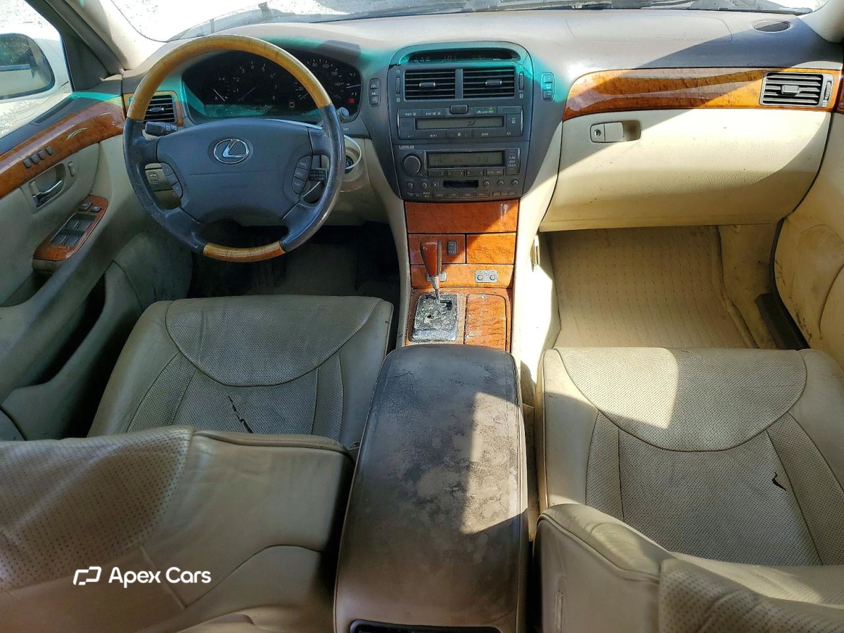Lexus LS 2004