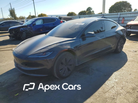 Tesla Model 3 2024 - Image 1 of 13