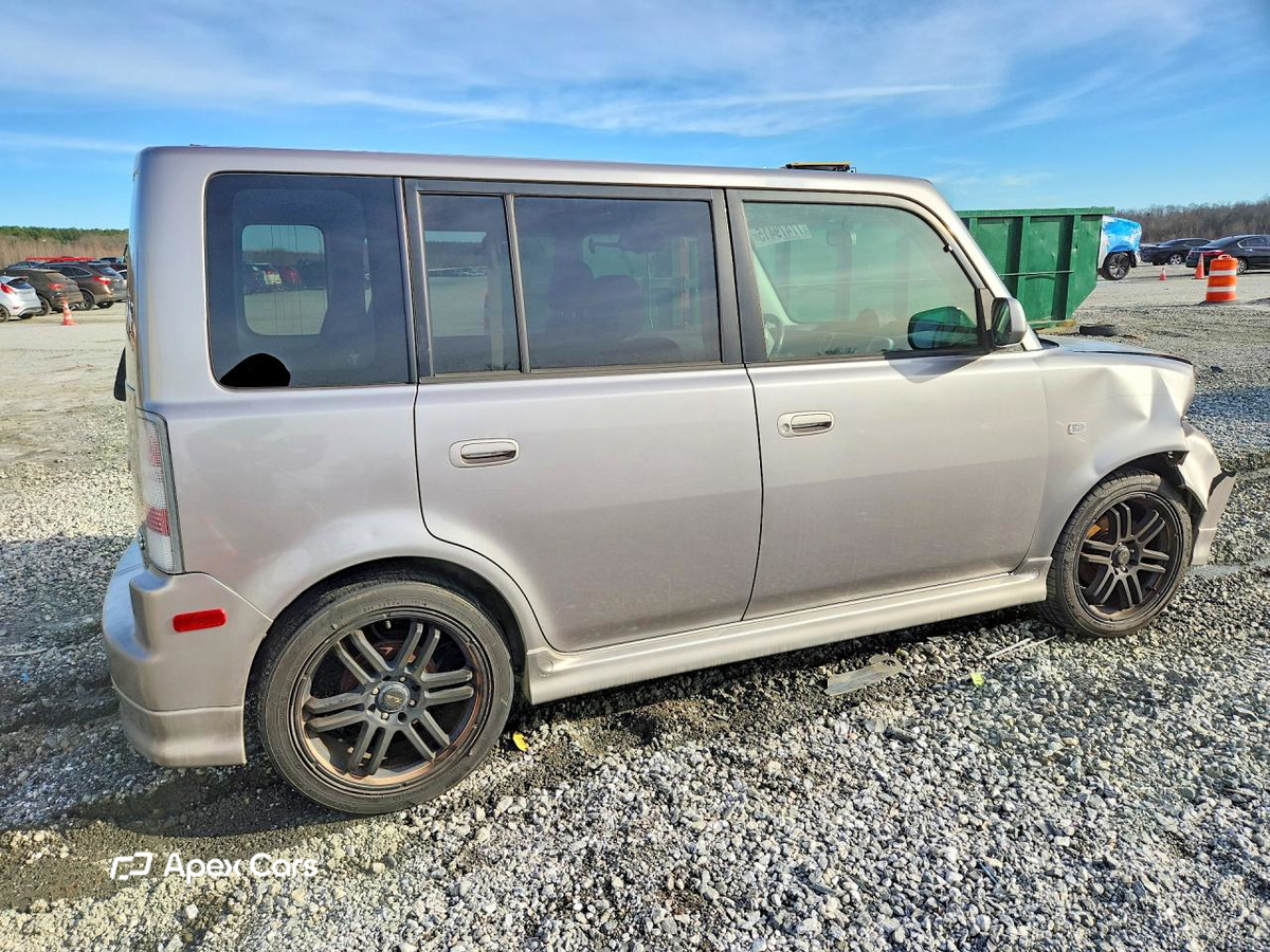 Toyota  2006