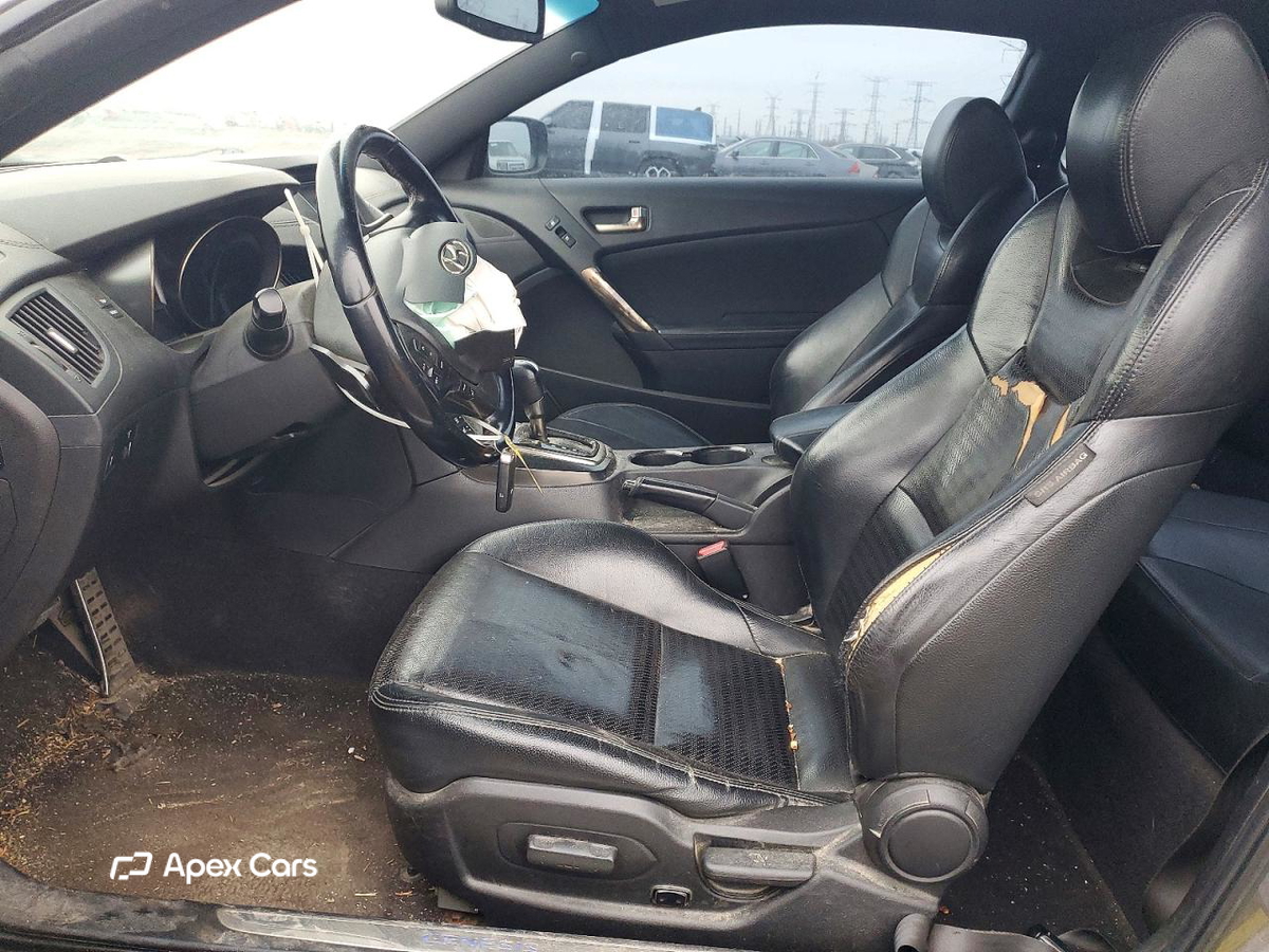 Hyundai Genesis 2013