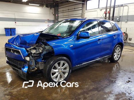 Mitsubishi Outlander 2015 - Image 1 of 12