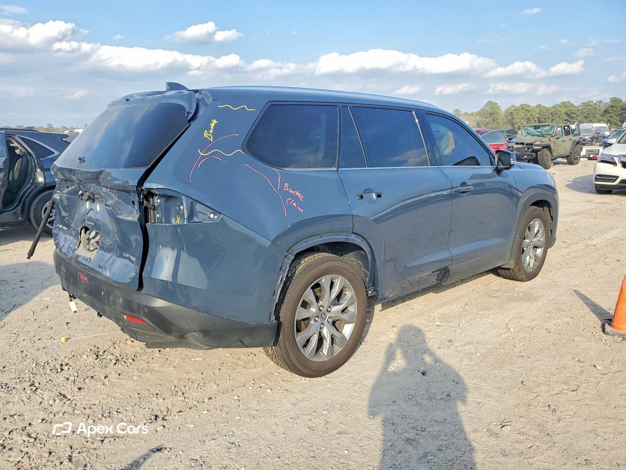 Toyota Highlander 2025