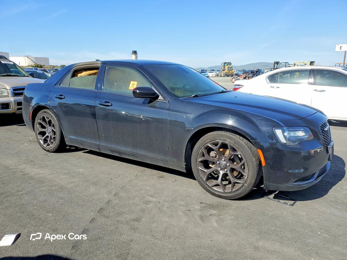 Chrysler 300 2019