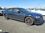 Chrysler 300 2019
