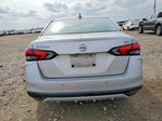Nissan Versa 2021