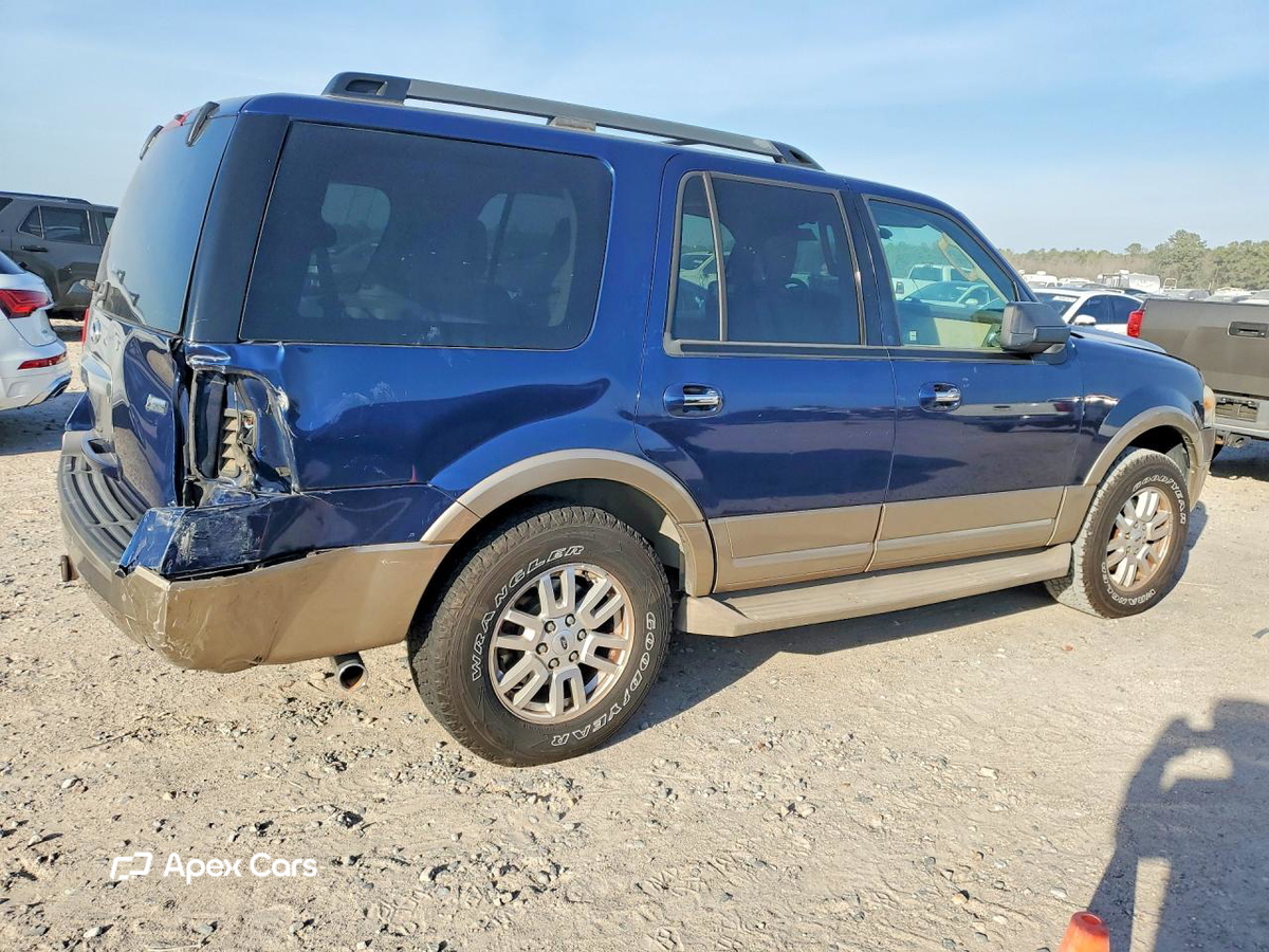 Ford Expedition 2011