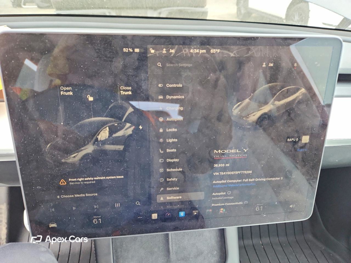 Tesla Model Y 2023