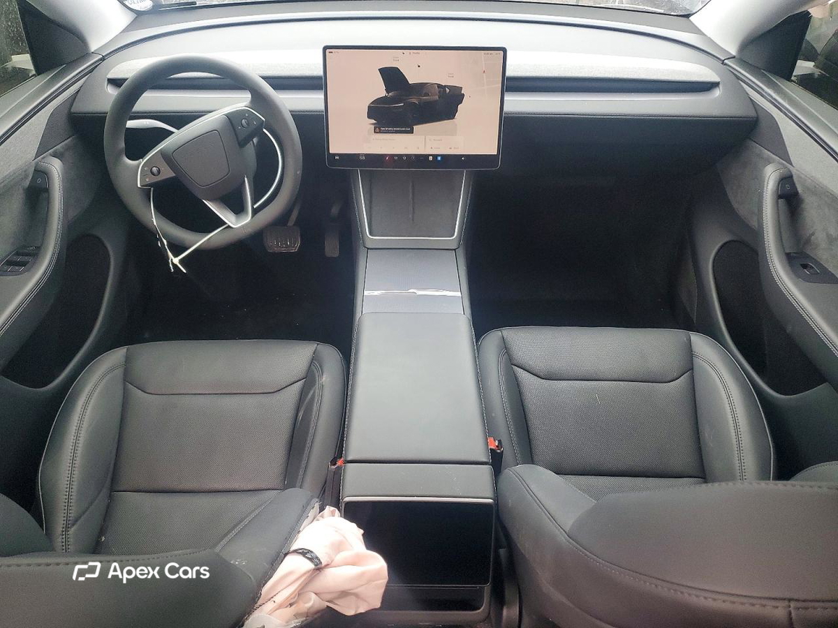 Tesla Model Y 2026