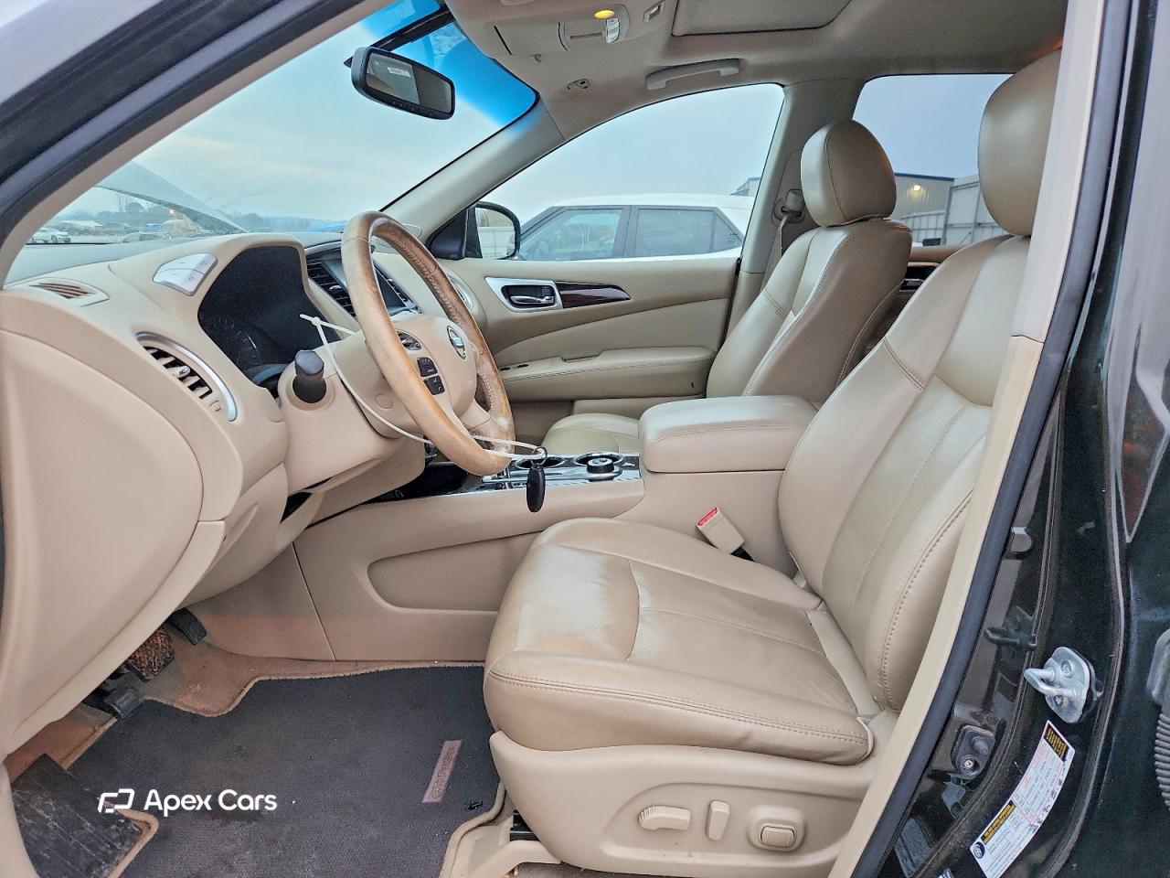 Nissan Pathfinder 2015