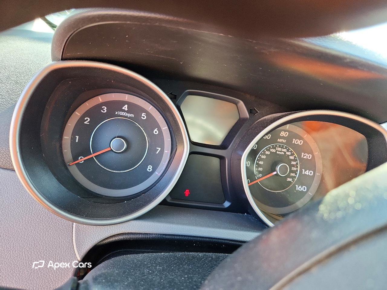 Hyundai Elantra 2015