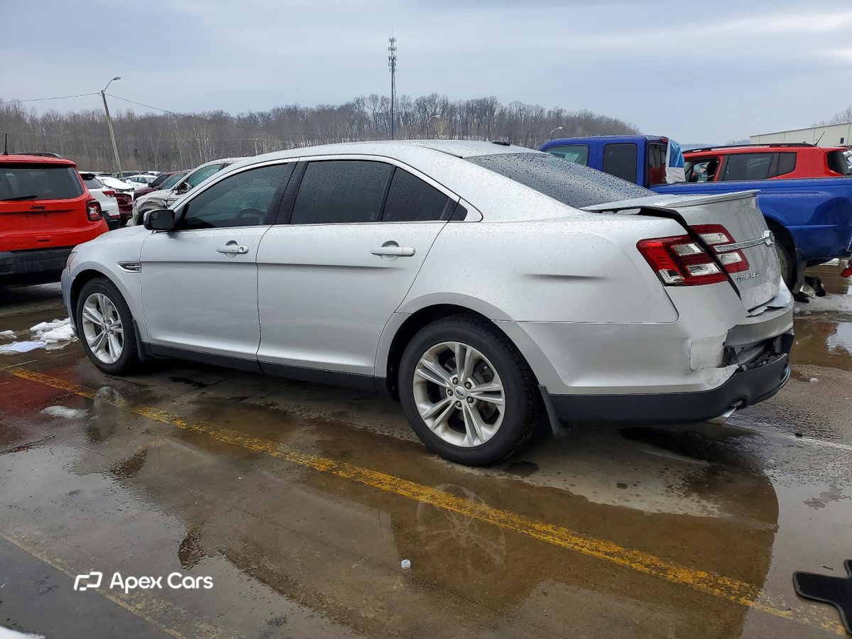 Ford Taurus 2017
